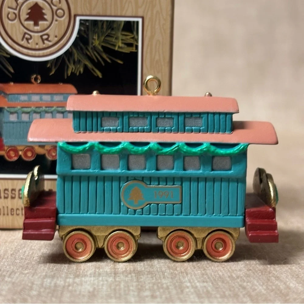 Hallmark Keepsake Ornament 1991 Claus and Co RR Passenger Car
